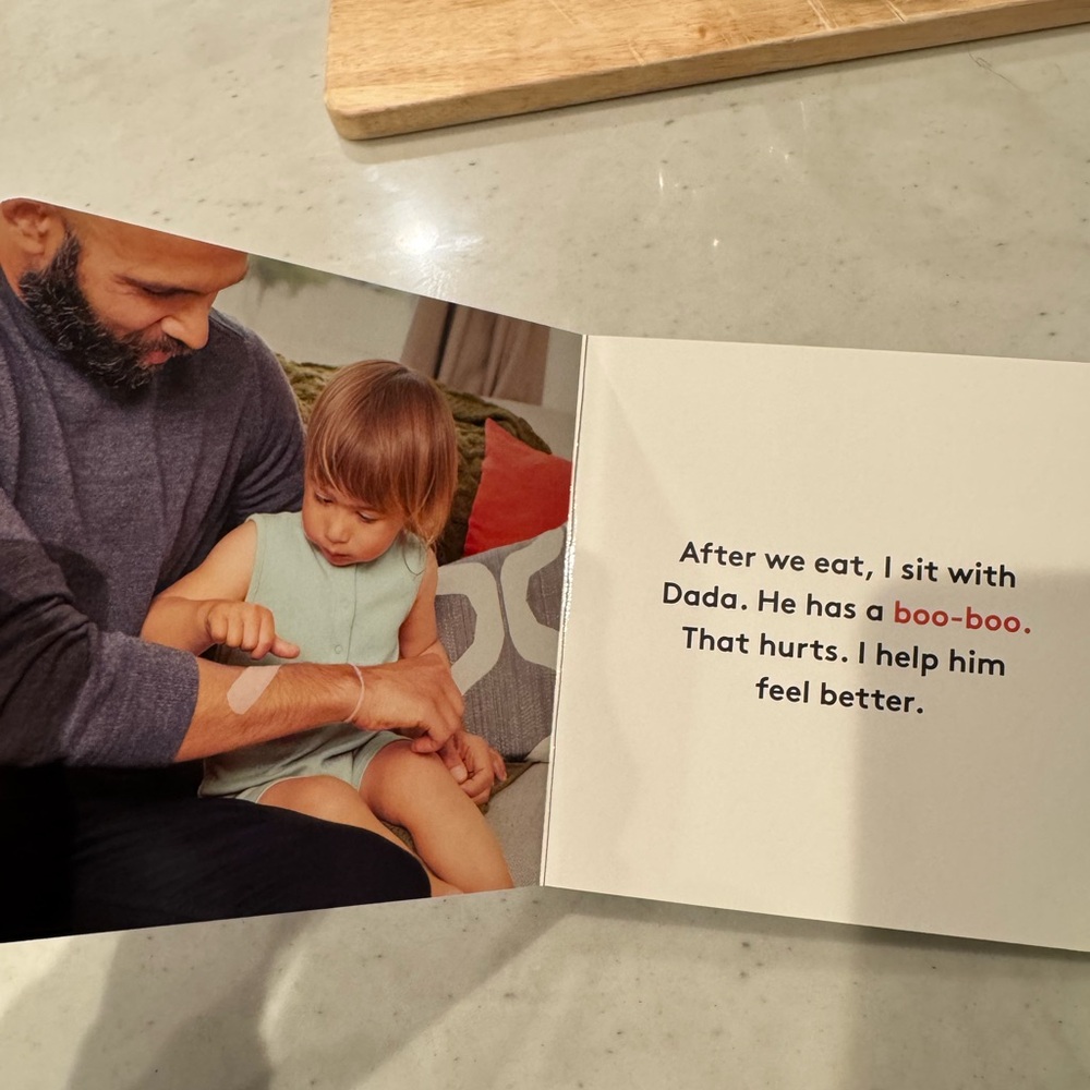 Lovevery Book - My First Words - Picture 10 of 15